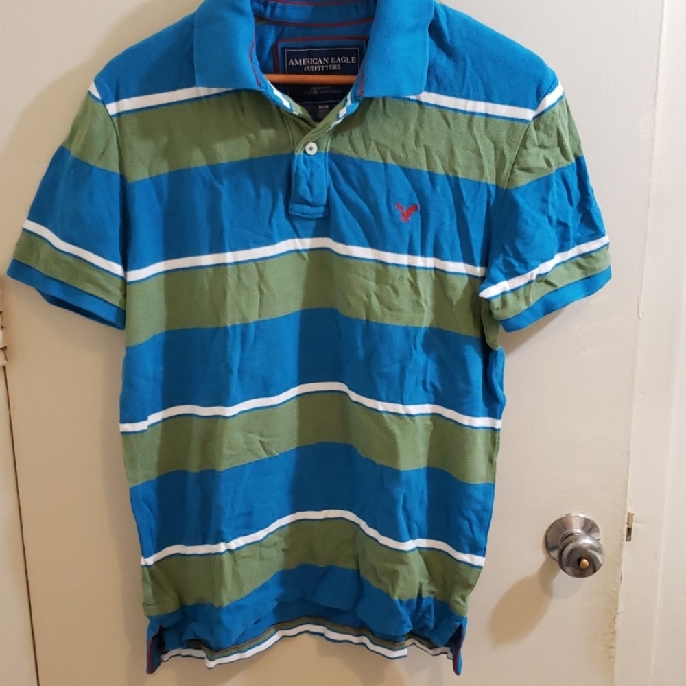 Mens American Eagle polo size medium